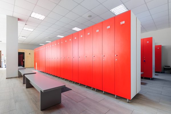 Banc vestiaires : la solution idéale pour espaces sportifs et scolaires